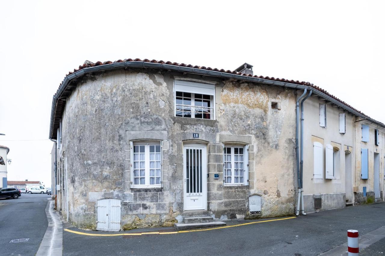 Laconciergeriejonzac, Residence Georgeon מראה חיצוני תמונה